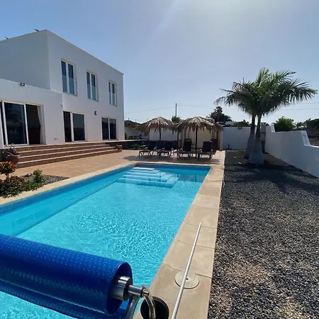 ヴィラ Superb Villa With Private Pool And Breathtaking Sea Views *