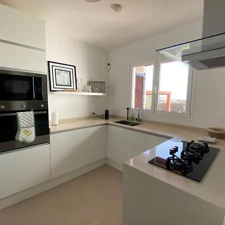 Superb Villa With Private Pool And Breathtaking Sea Views * Mácher